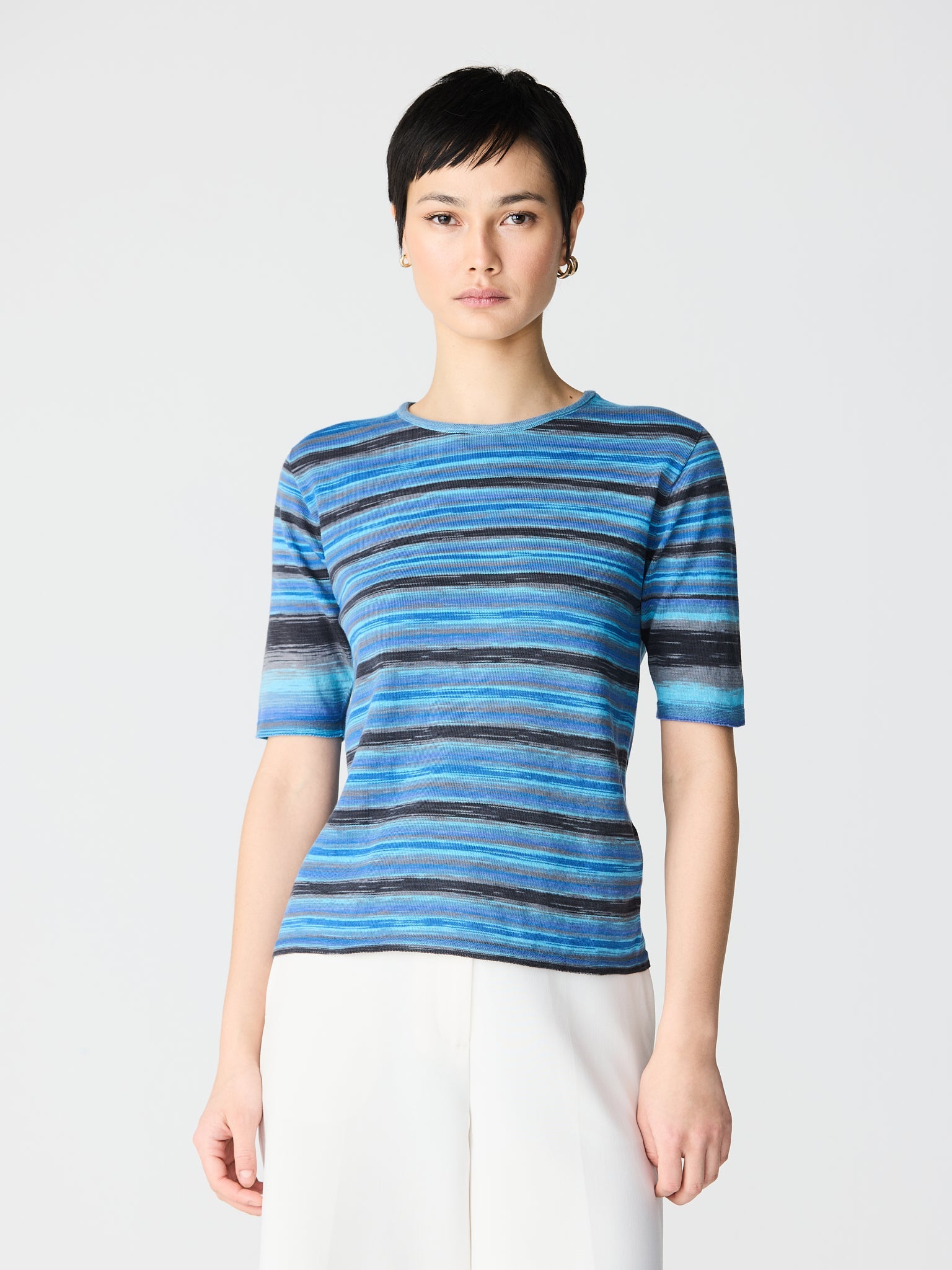 Short-sleeved striped round neck jersey