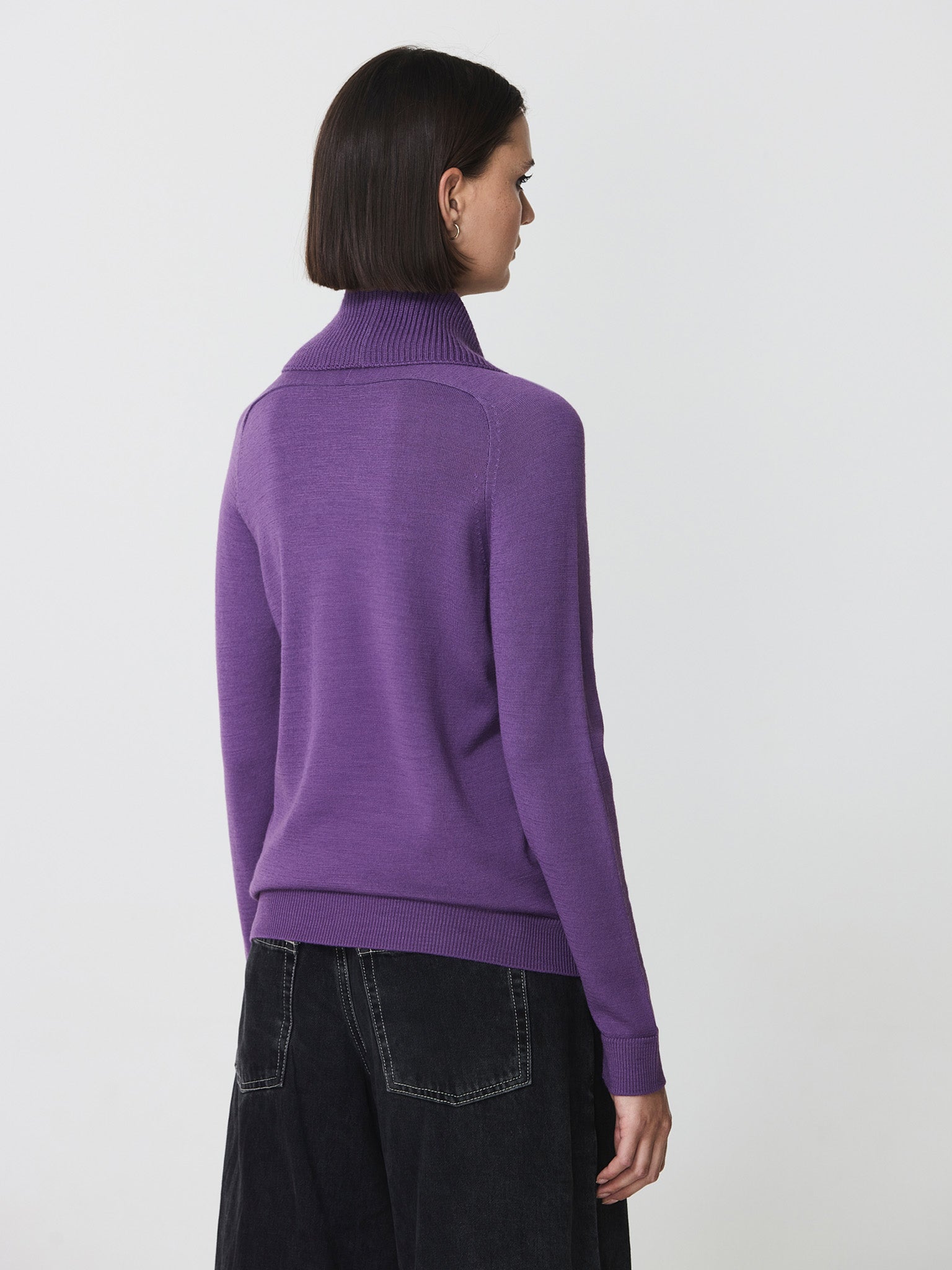 Cowl neck jumper