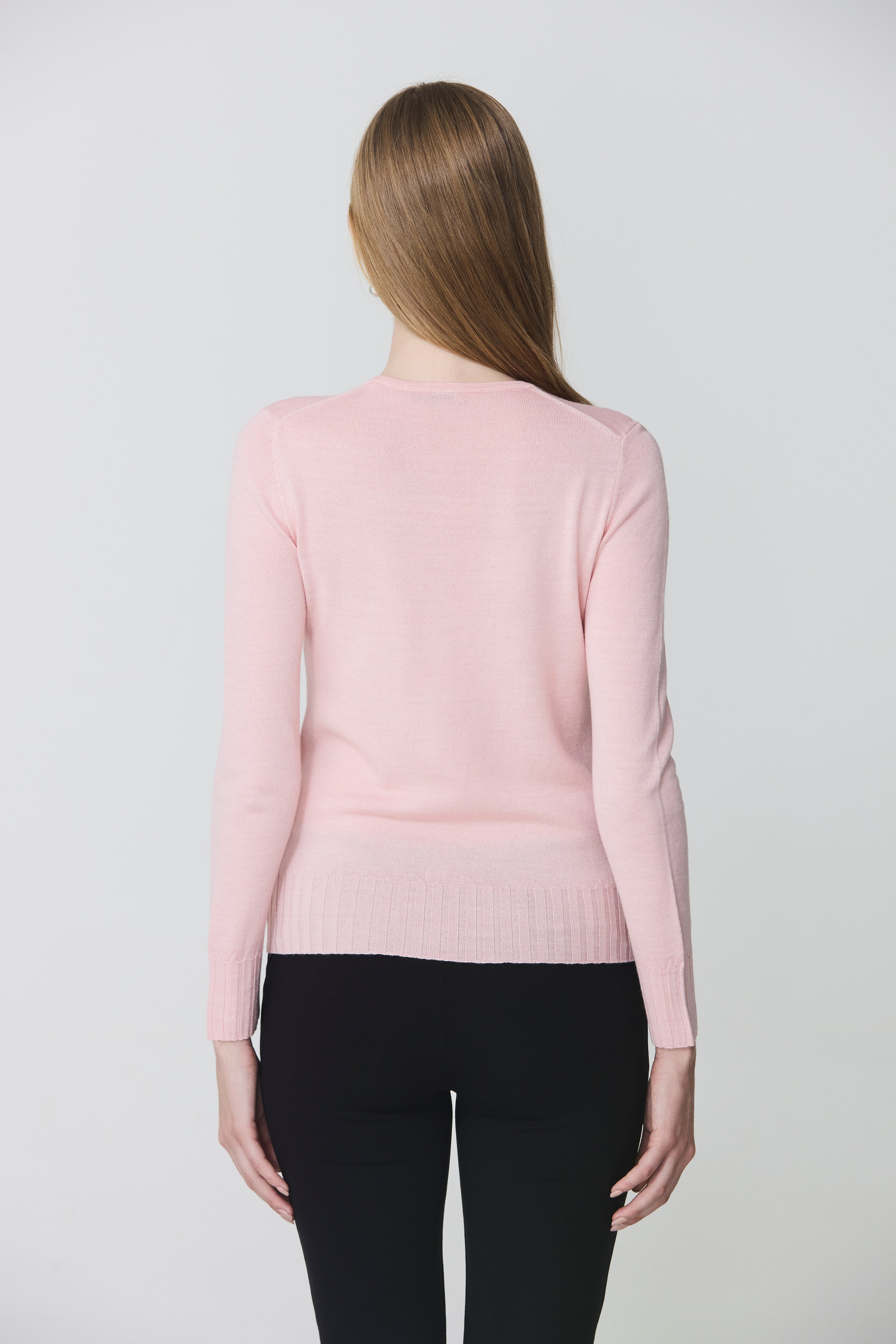 Round neck sweater