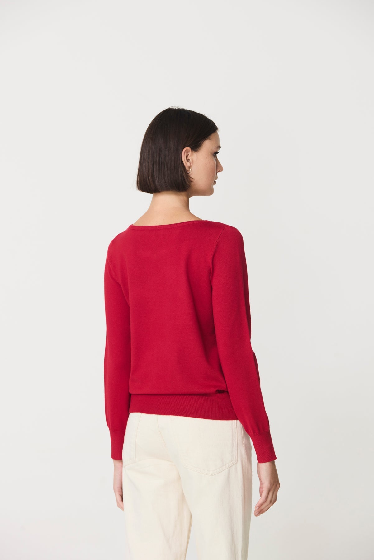 Boat neck sweater