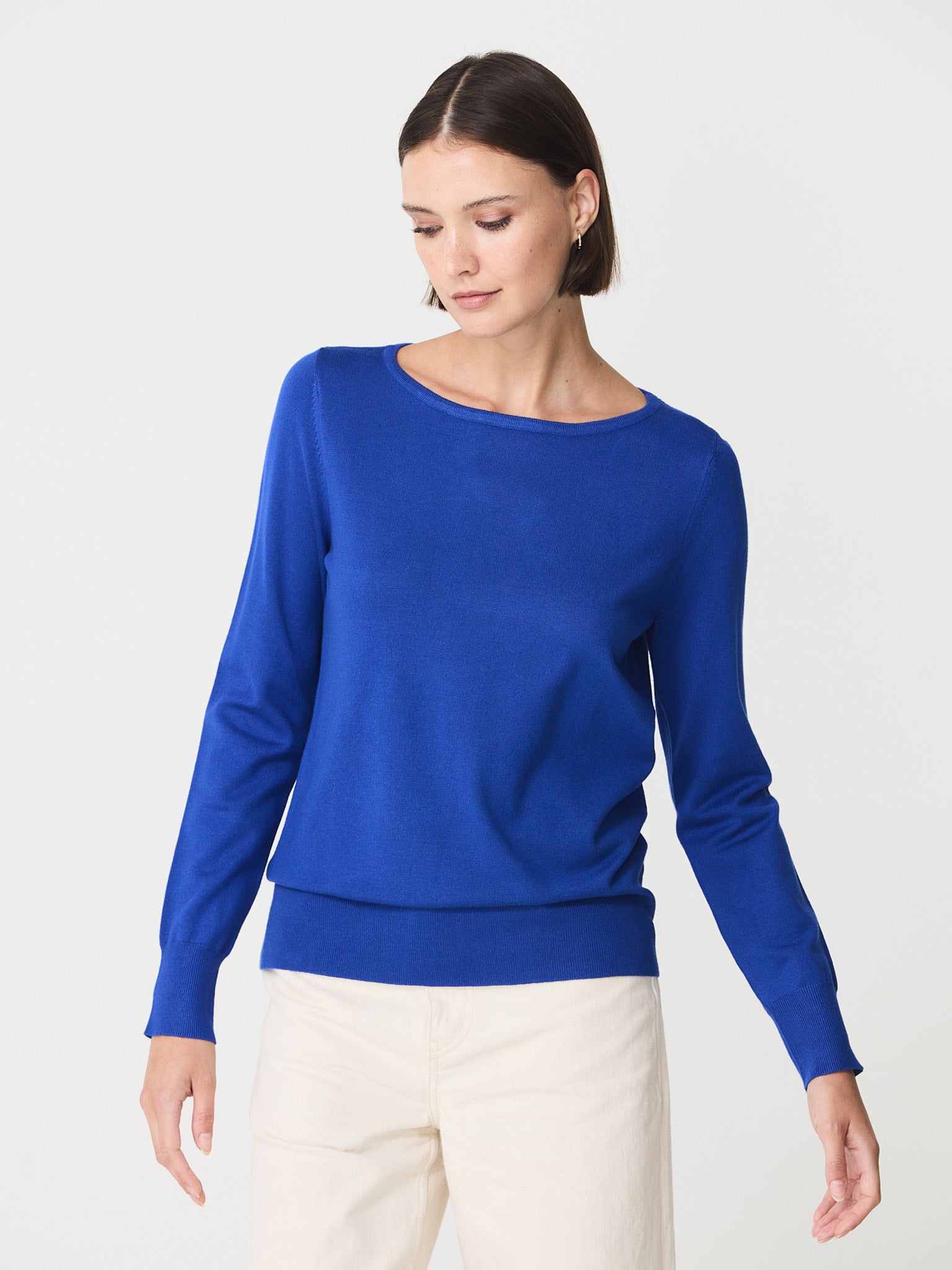 Boat neck sweater