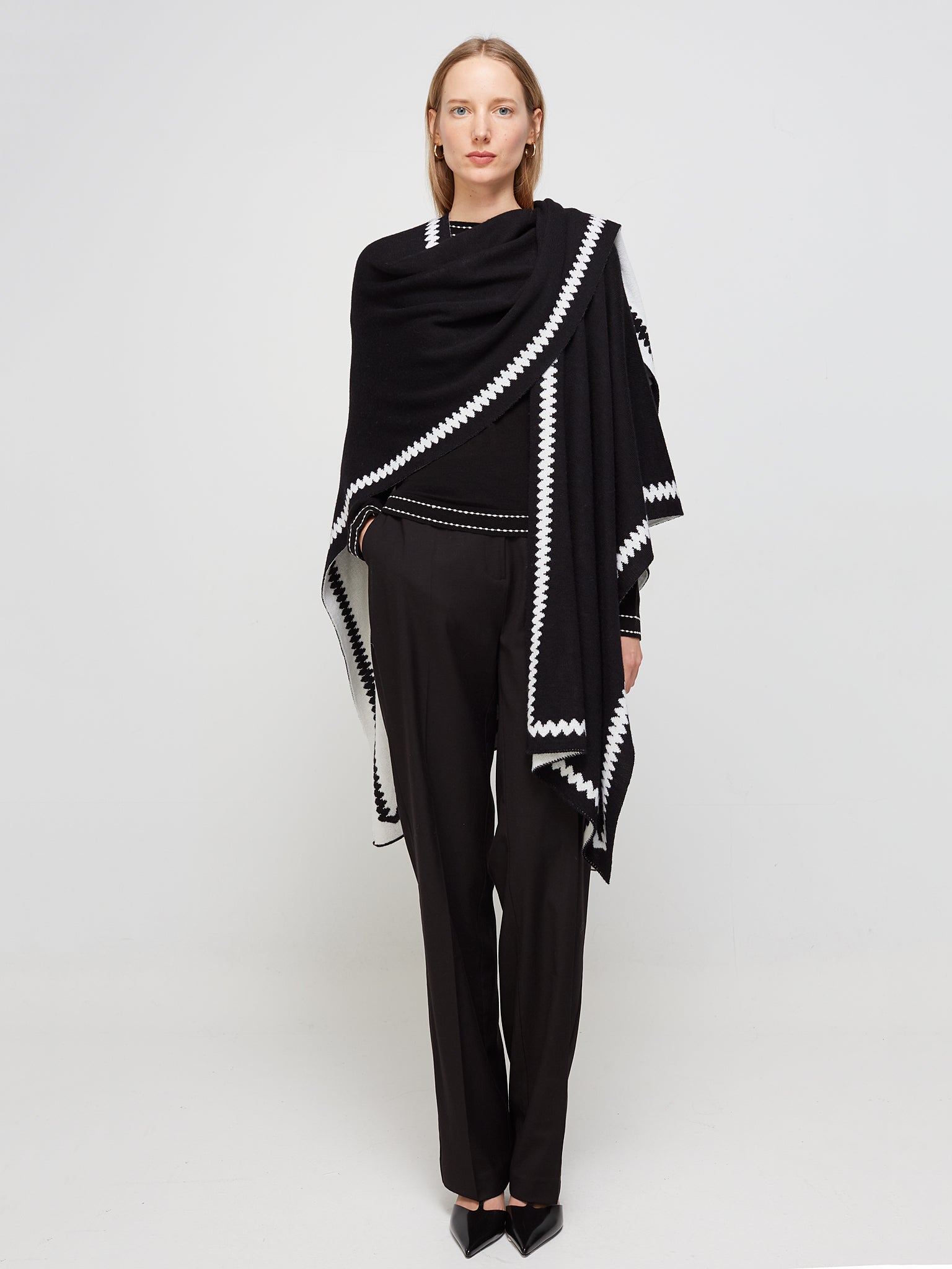 Poncho jaquard en zig -zag