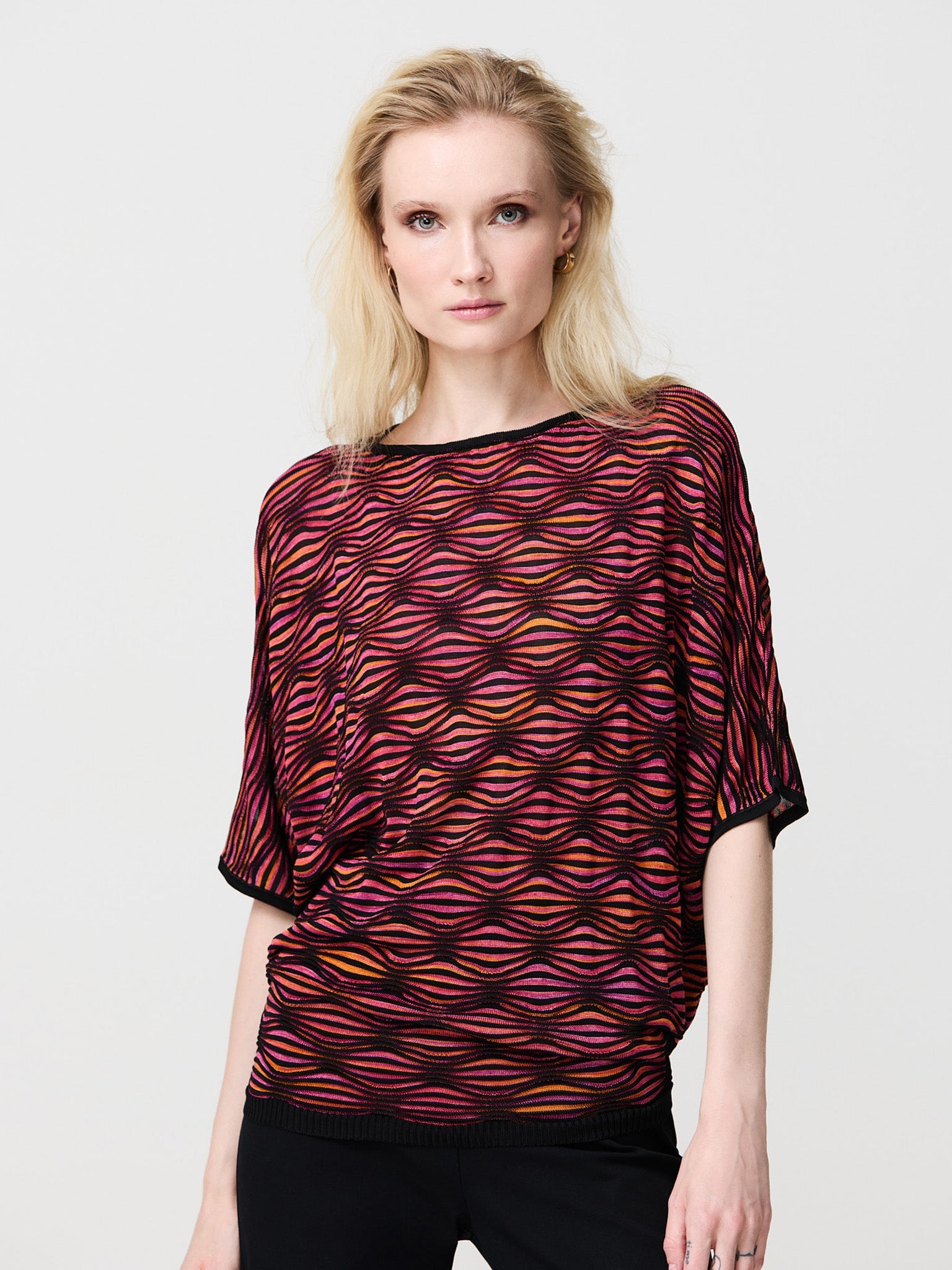 Multicolor batwing sleeve jersey