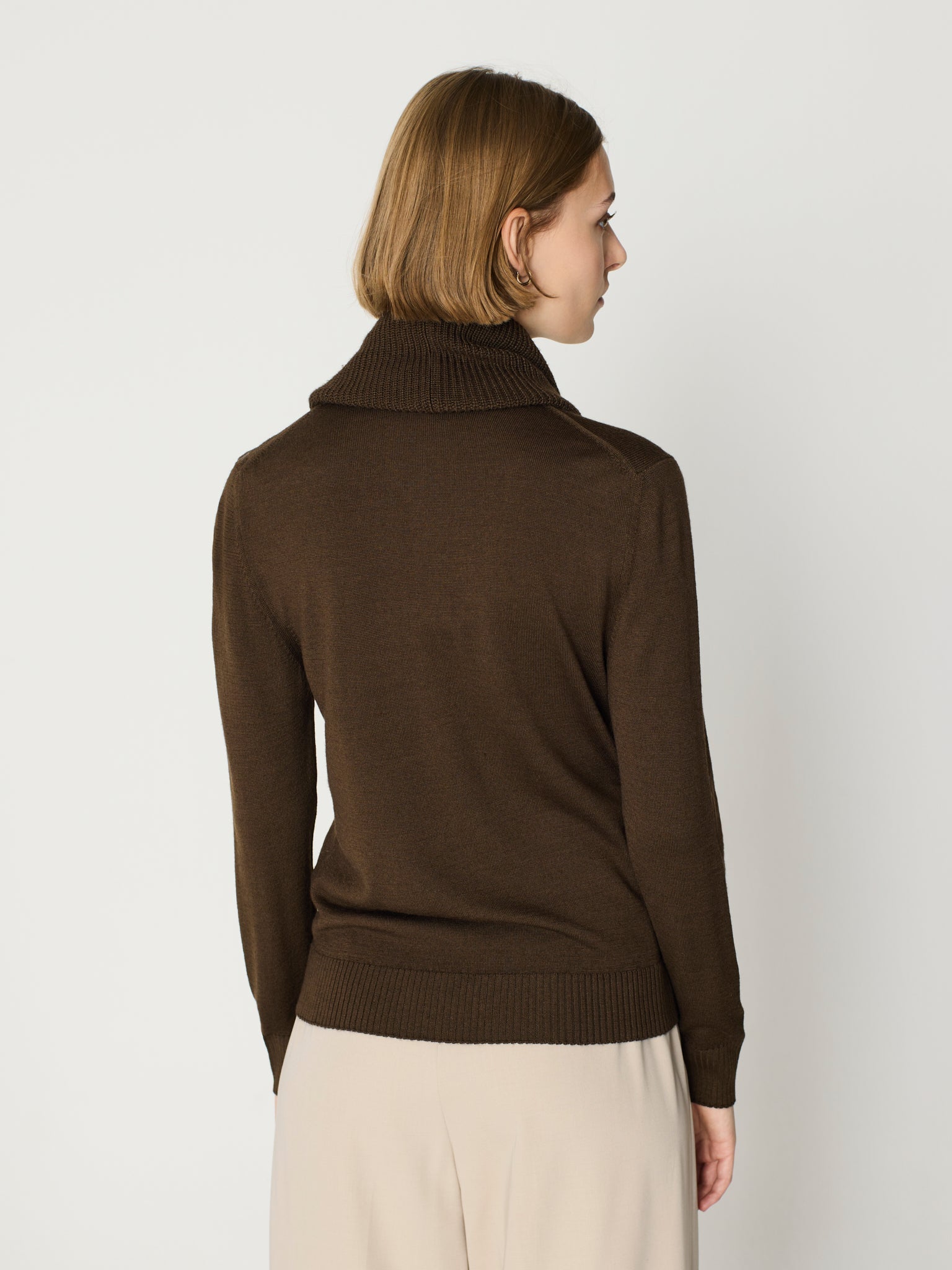 Jersey multigalga cuello alto